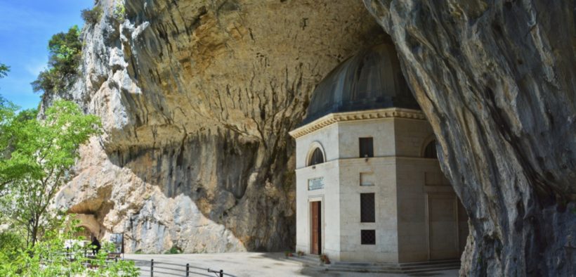 Tempietto del Valadier - Genga