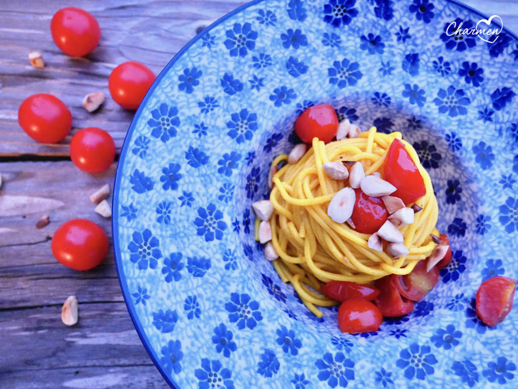 spaghettoni alla curcuma