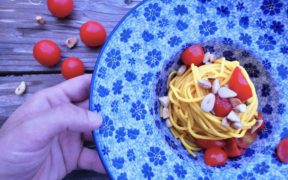 spaghettoni alla curcuma