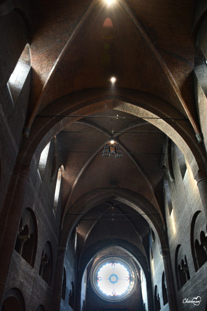 Duomo di Modena interno